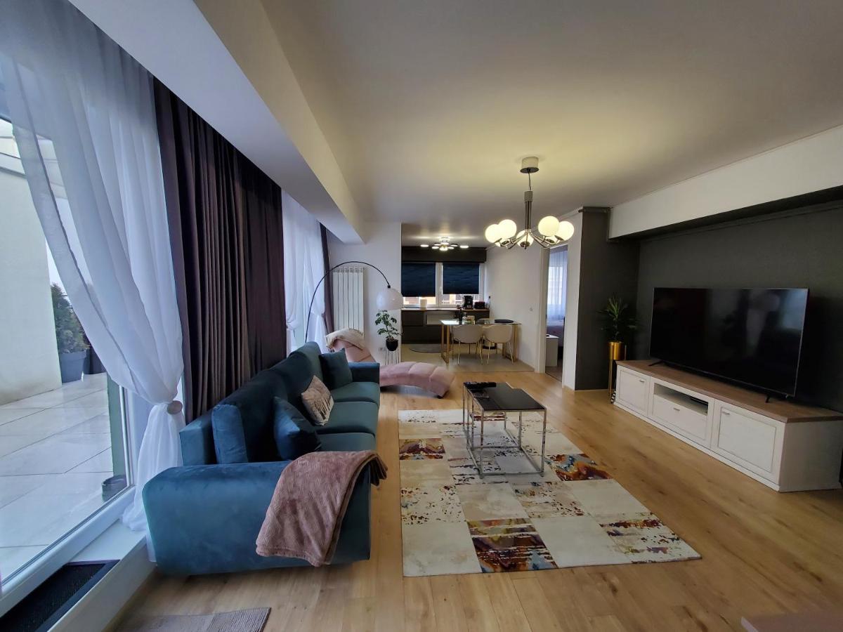 Jad- Penthouse With Jacuzzi And Mountain View - Coresi Braşov Exterior foto