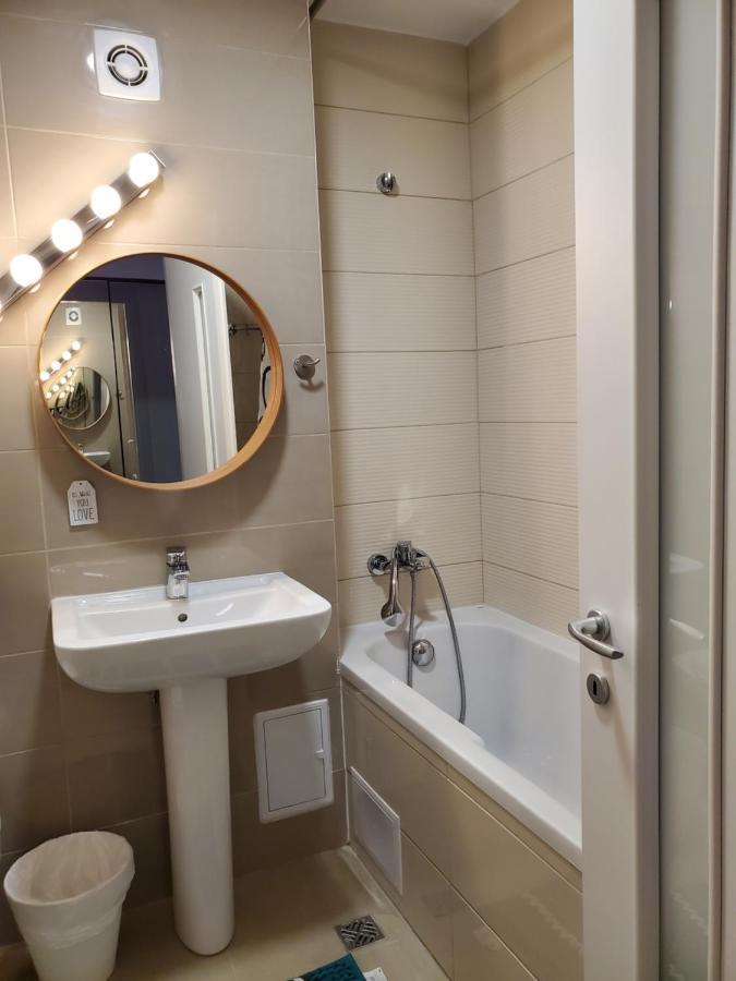 Jad- Penthouse With Jacuzzi And Mountain View - Coresi Braşov Exterior foto